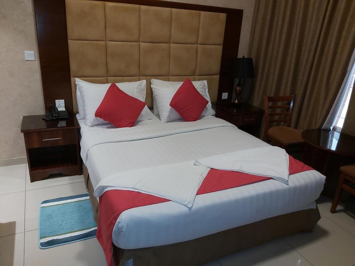 Bliss Hotel Дубай Екстер'єр фото